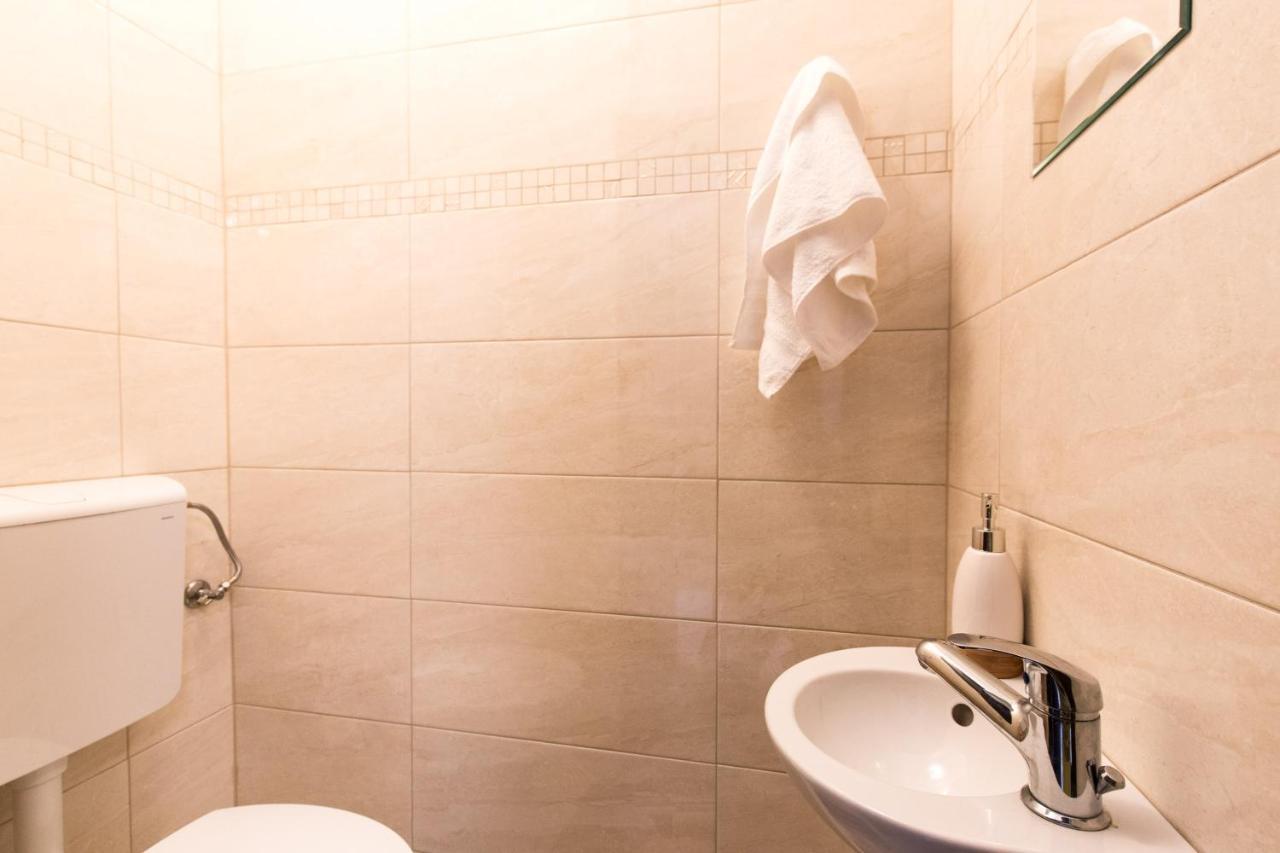 Deluxe Sea View Apartment Mate Balote Рієка Екстер'єр фото